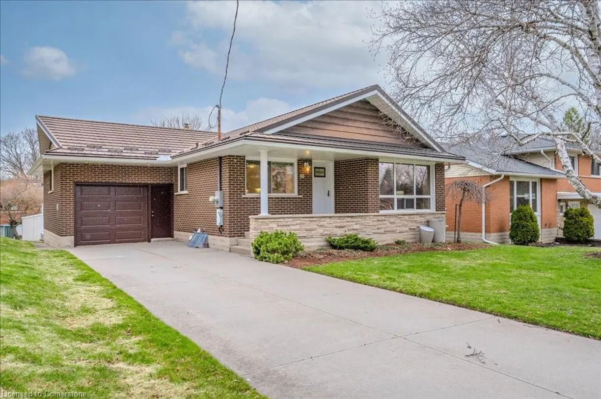 Ontario Real Estate | View 46 Gilmour | Listing