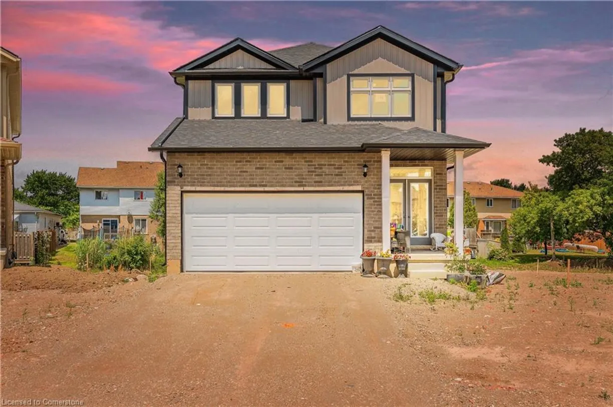 Ontario Real Estate | View 198 Jacob | 4 Beds, 2 Baths