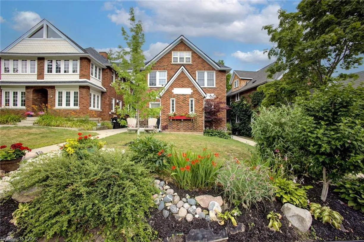96 John W #MAIN, Waterloo Property for rent