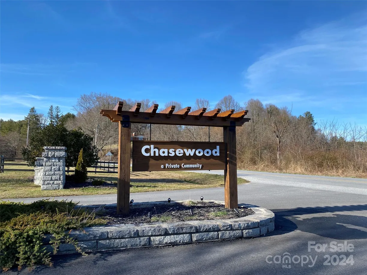 Charlotte Real Estate | View L2 Oxford Court, S2 P1 L2
