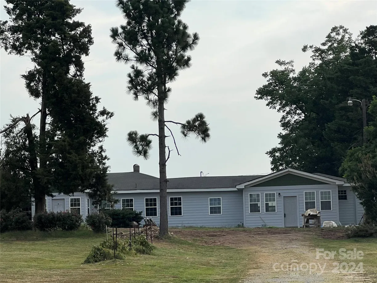 Charlotte Real Estate | View 3923 Old Pageland Monroe Road | 3 Beds, 2 Baths