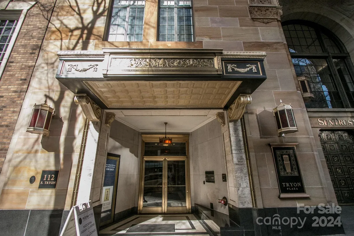 Charlotte Real Estate | View 112 S Tryon Street, 1765
