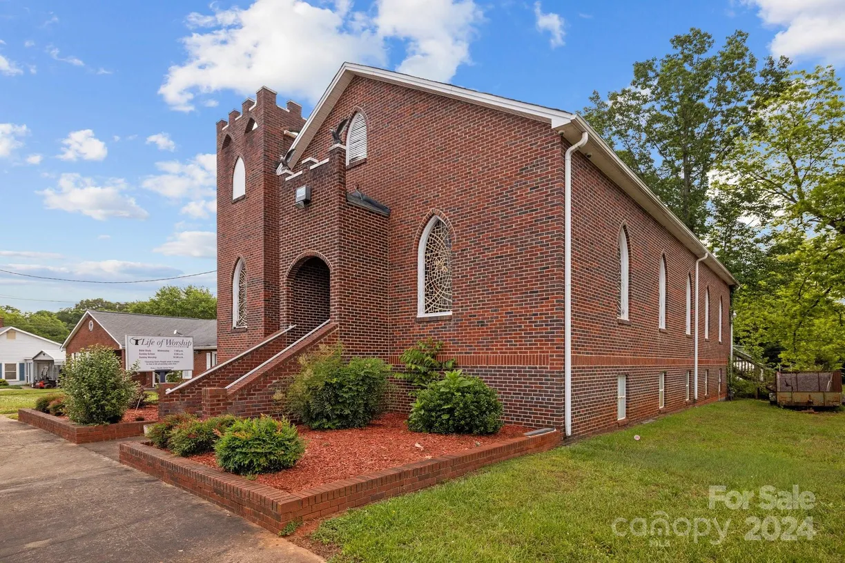 Charlotte Real Estate | View 403 S Cherokee Street | Listing