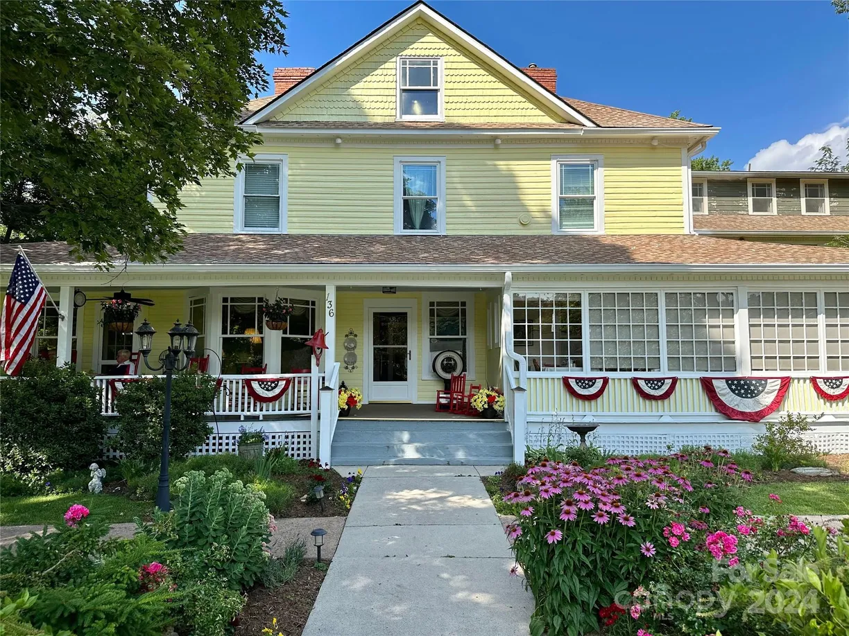 Charlotte Real Estate | View 136 N Dougherty Street | Listing
