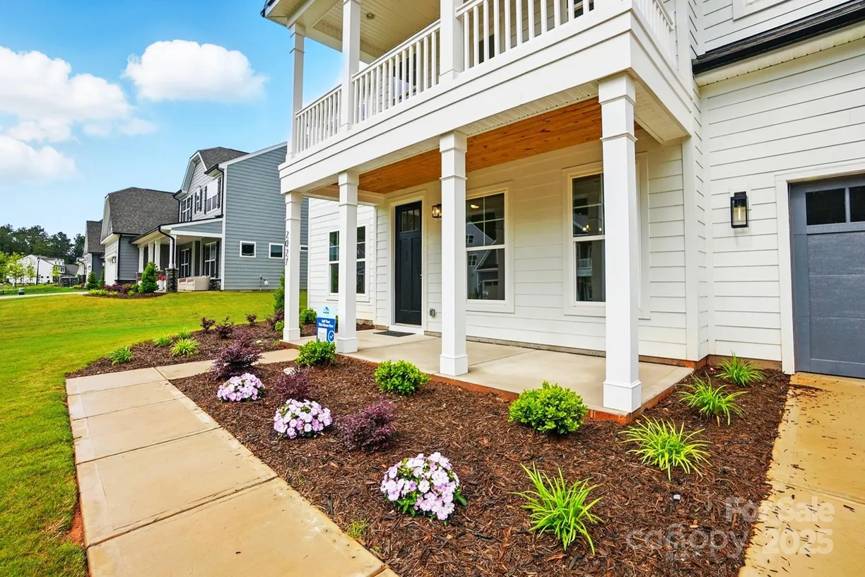 Charlotte Real Estate | View 2027 Cedar Falls Drive, 75 | Listing