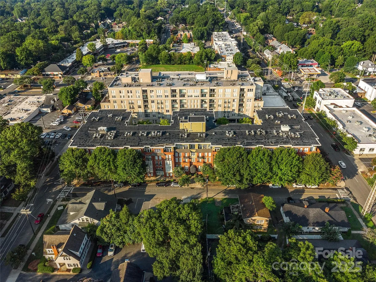 Charlotte Real Estate | View 1320 Fillmore Avenue, 311 | 2 Beds, 2 Baths