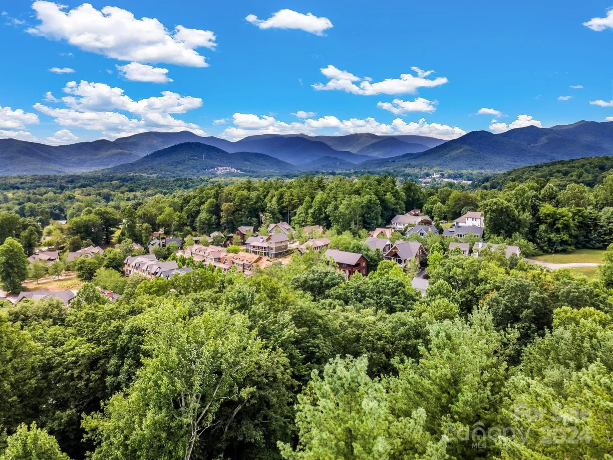 Charlotte Real Estate | View 8 Whitman Lane