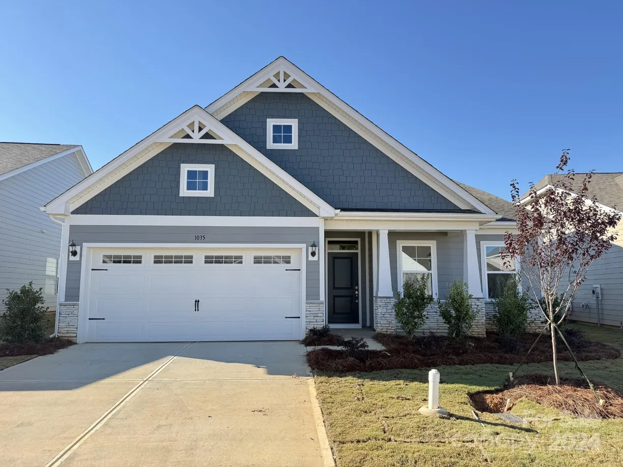 Charlotte Real Estate | View 1035 Bull Dog Lane | 3 Beds, 2 Baths