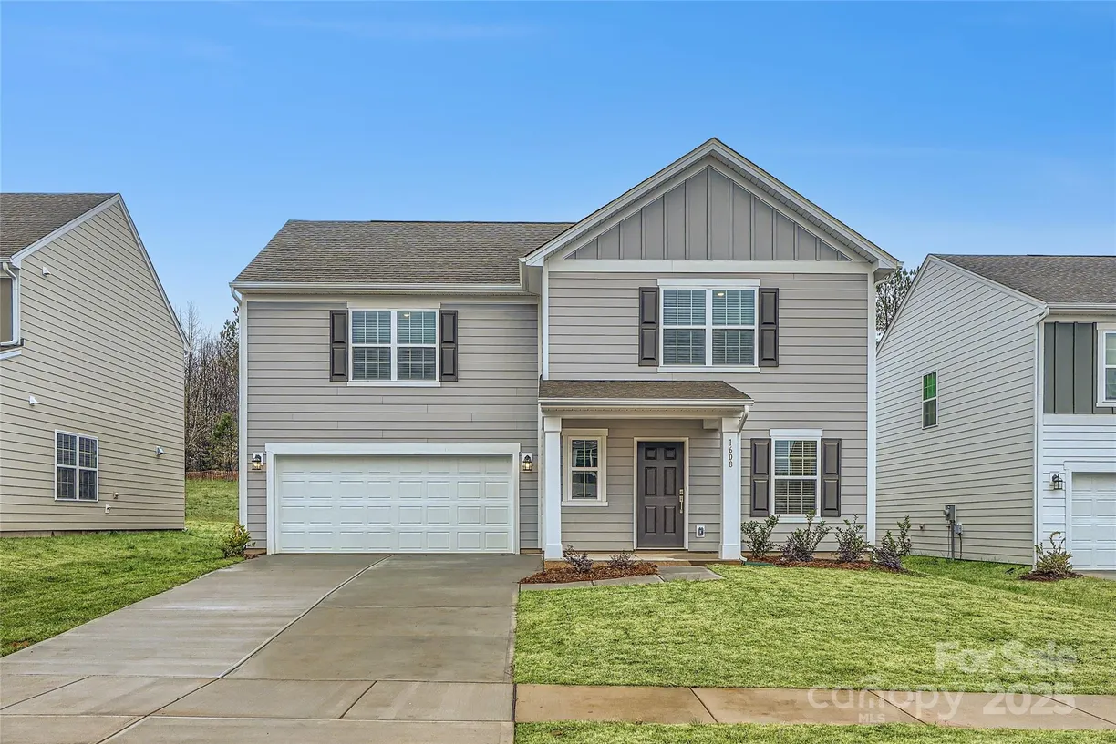 Charlotte Real Estate | View 1608 Cannonball Lane | 3 Beds, 2 Baths