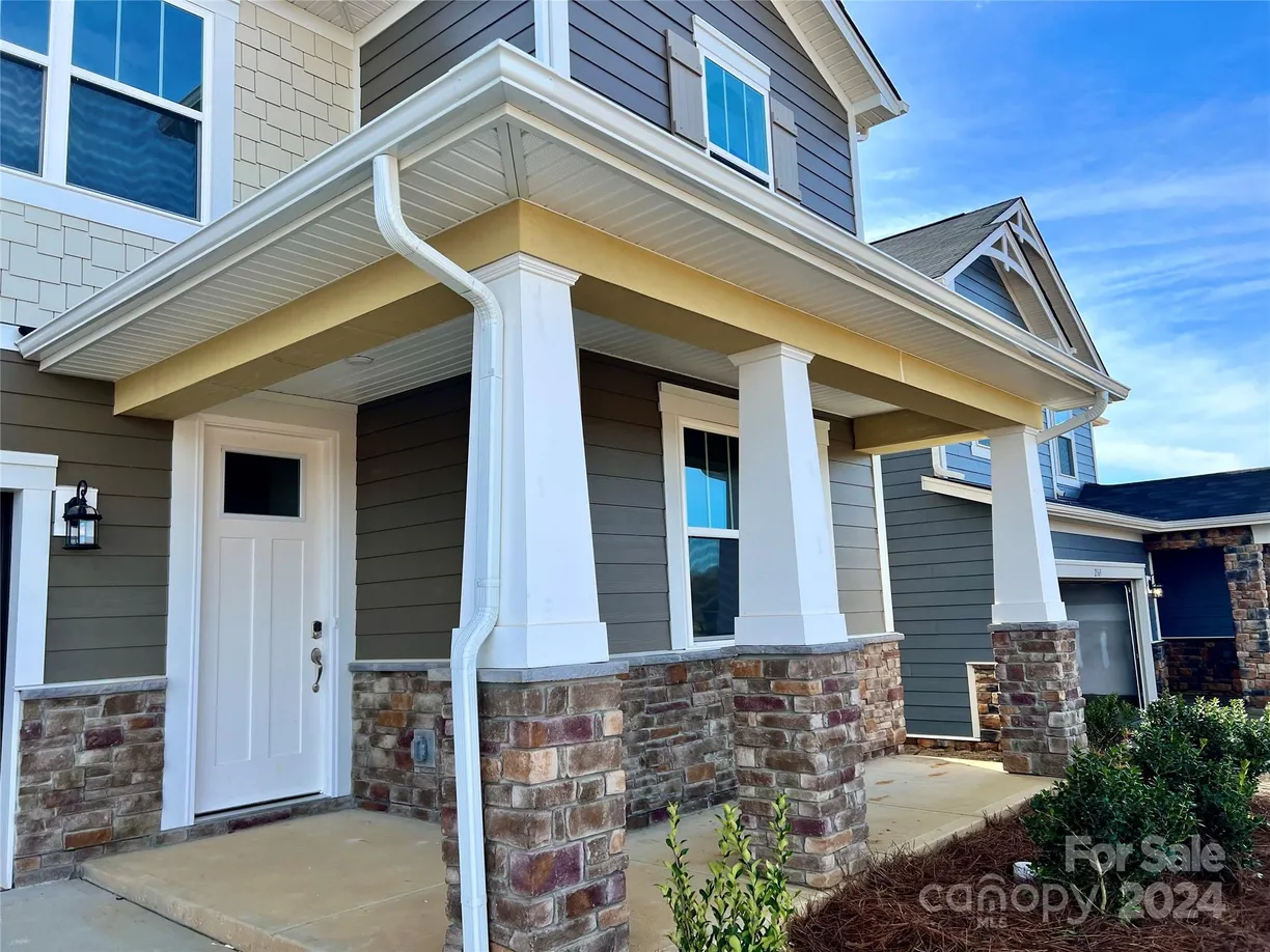 Charlotte Real Estate | View 1483 Honey Trail | Listing