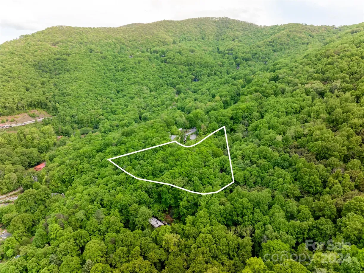 Charlotte Real Estate | View 1111 Elm Tree Lane, 48