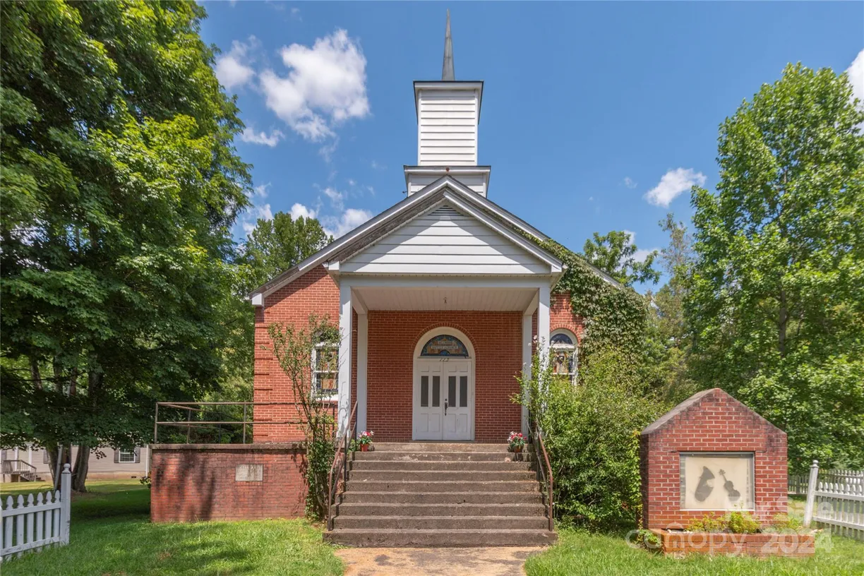 Charlotte Real Estate | View 115 Teague Loop | Listing