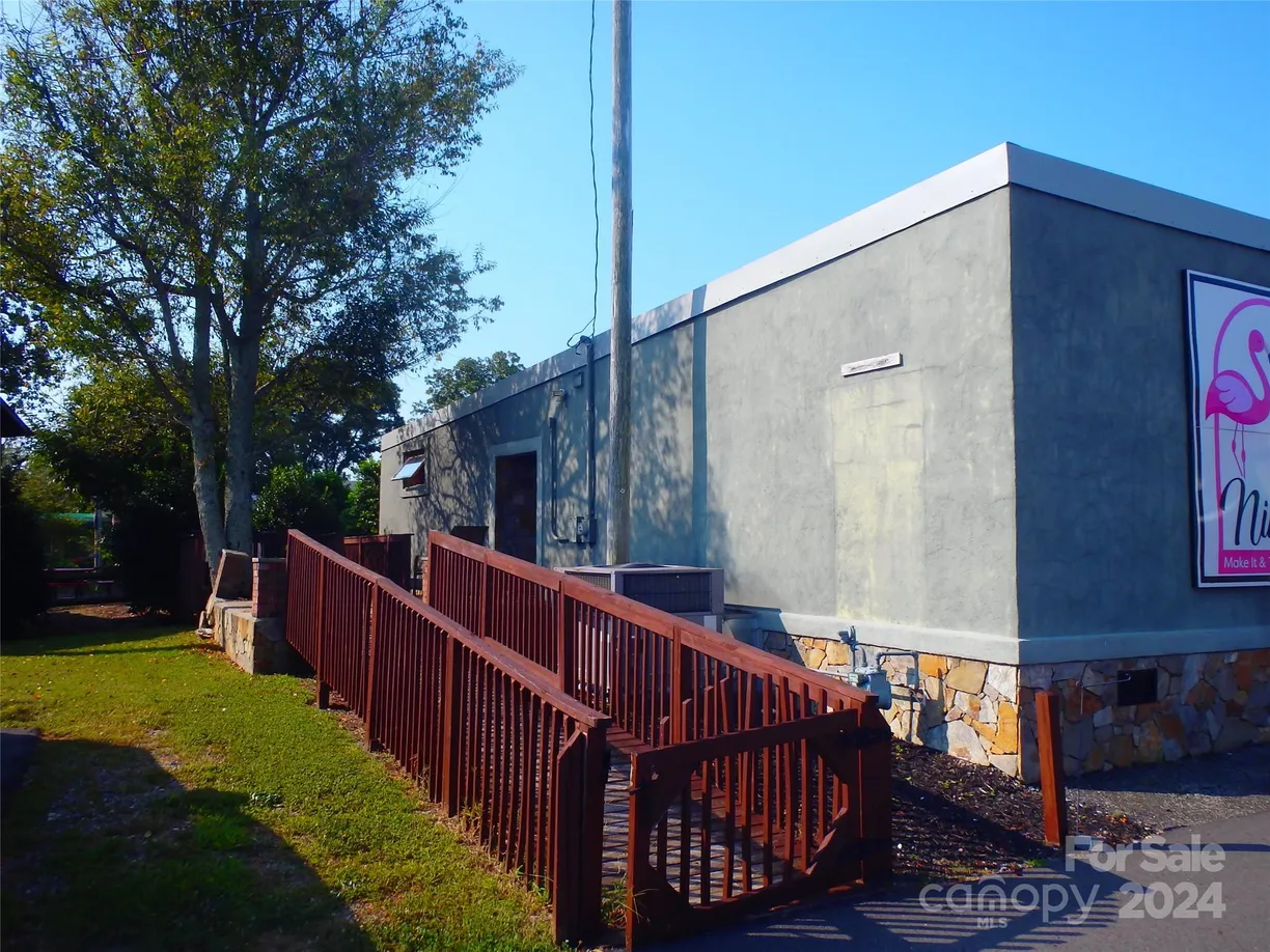 Charlotte Real Estate | View 214 E Main Street | Listing