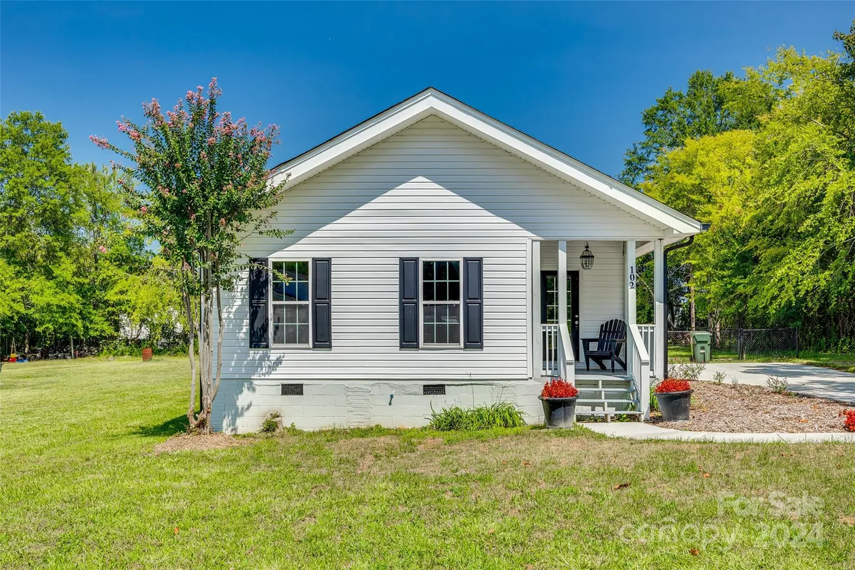 Charlotte Real Estate | View 102 Stanton Street | Listing