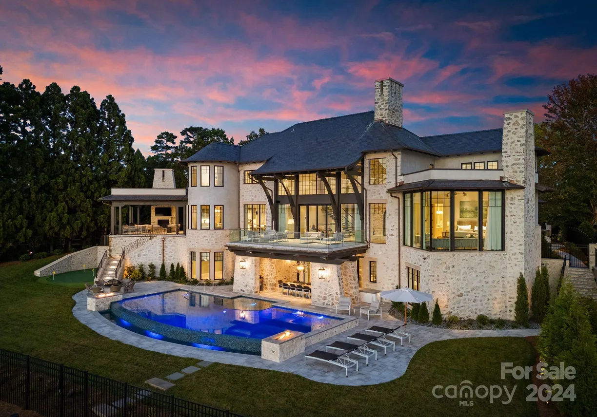 Charlotte Real Estate | View 19125 Peninsula Point Drive | Listing