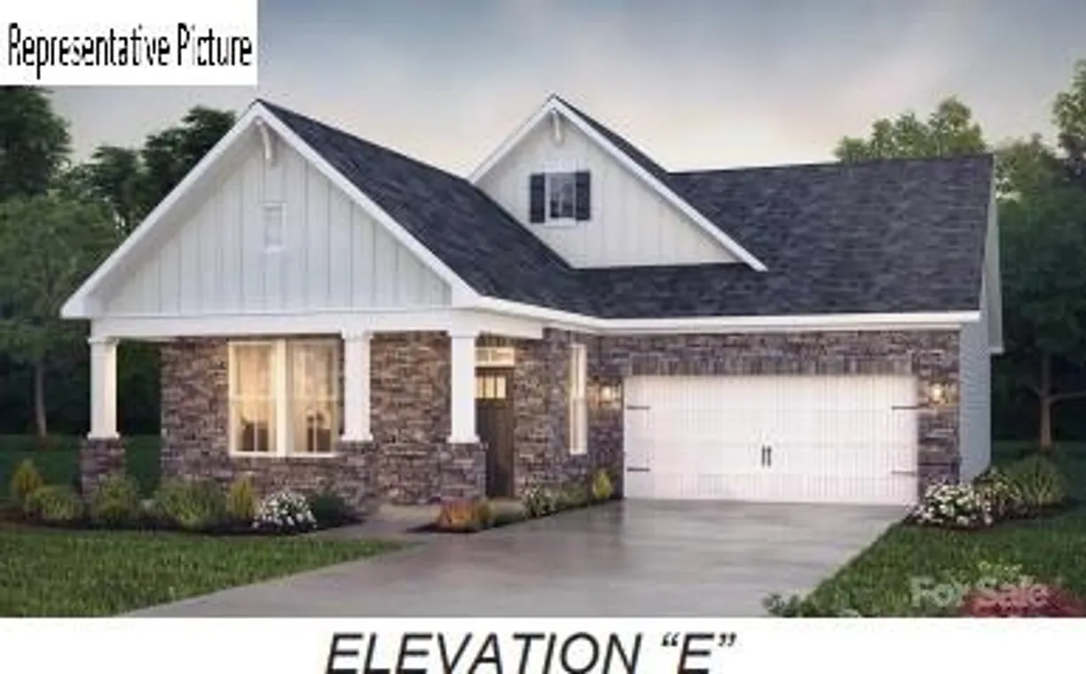 Charlotte Real Estate | View 2020 Skyhawk Drive | 3 Beds, 2 Baths