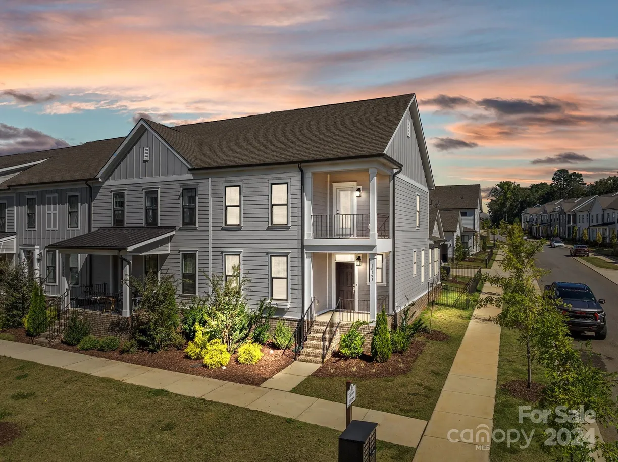 Charlotte Real Estate | View 10193 Meeting House Drive | Listing