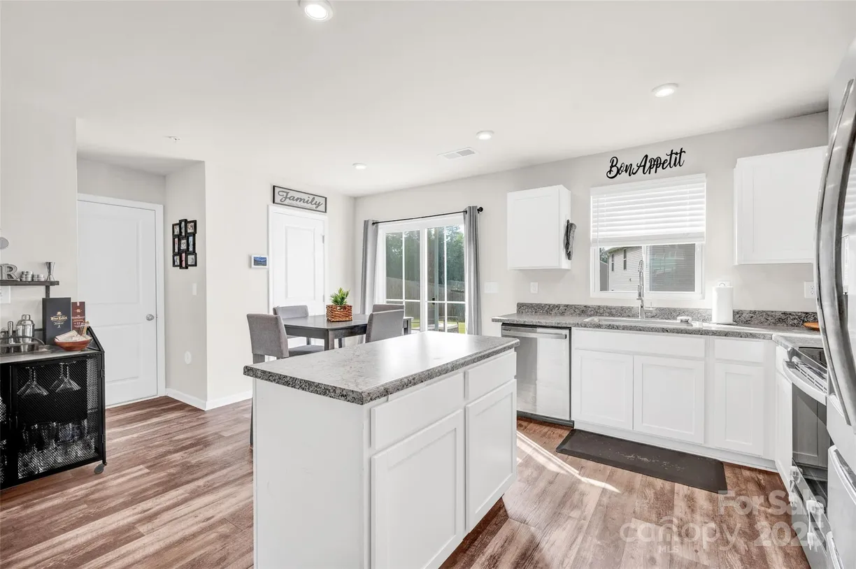 Charlotte Real Estate | View 1197 Tangle Ridge Drive | Listing