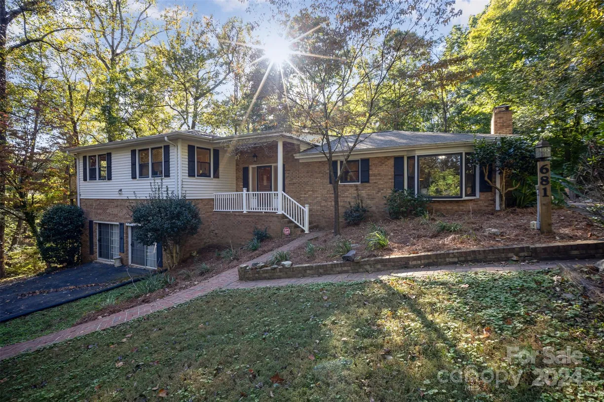 Charlotte Real Estate | View 681 Pine Bluff Circle | 3 Beds, 3 Baths