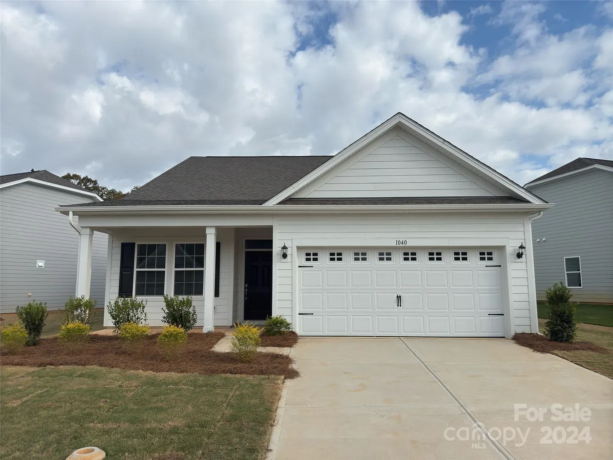 Charlotte Real Estate | View 1040 Bull Dog Lane | 3 Beds, 2 Baths