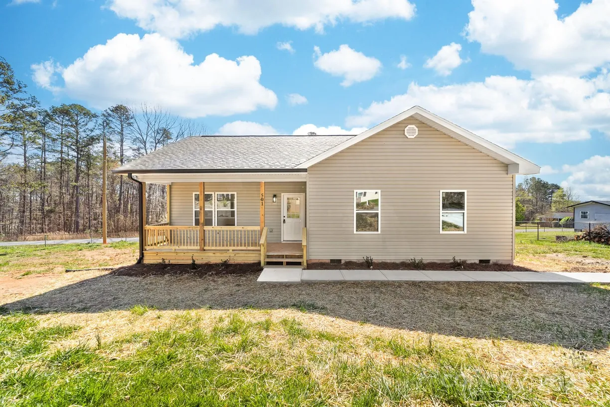 Charlotte Real Estate | View 501 Ed Wilson Road | 3 Beds, 2 Baths