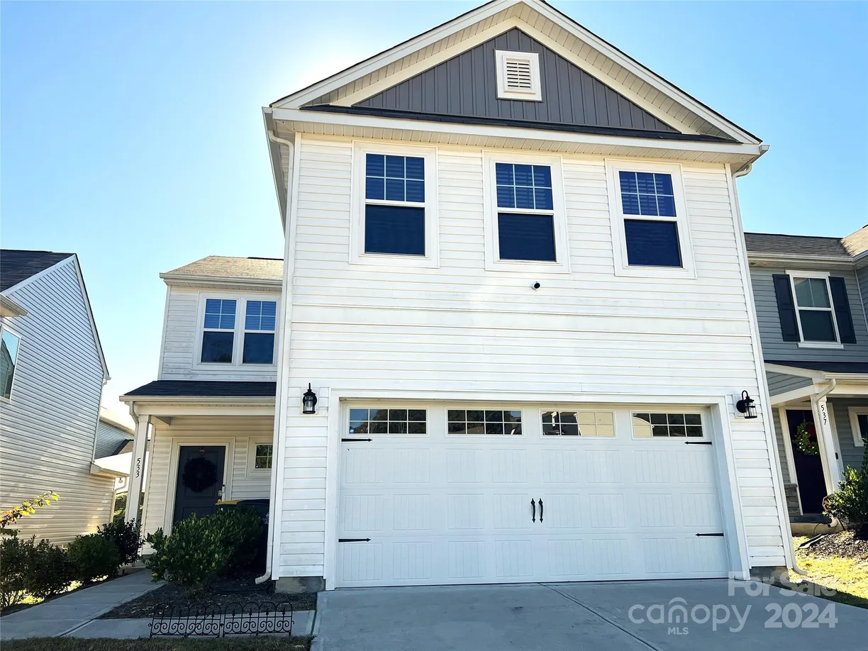Charlotte Real Estate | View 533 Copes Court | 4 Beds, 2 Baths