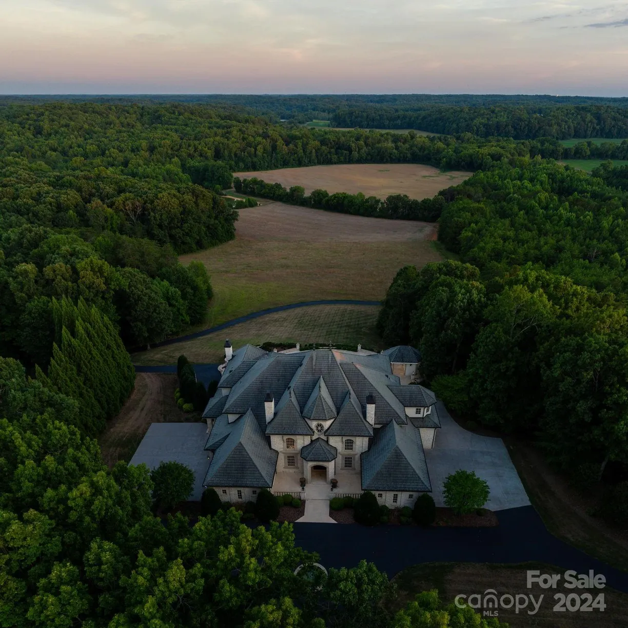 Charlotte Real Estate | View  | Listing