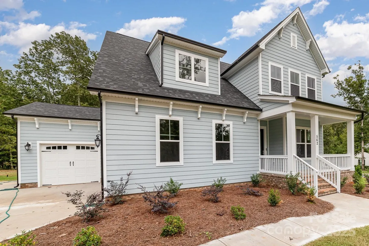 Charlotte Real Estate | View 562 Shepherd Lane | 4 Beds, 3 Baths