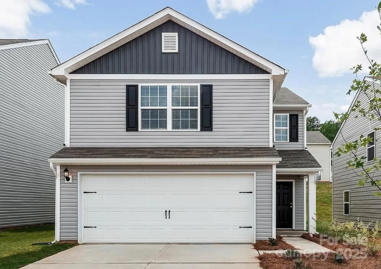 Charlotte Real Estate | View 3540 Clover Valley Drive | 3 Beds, 2 Baths