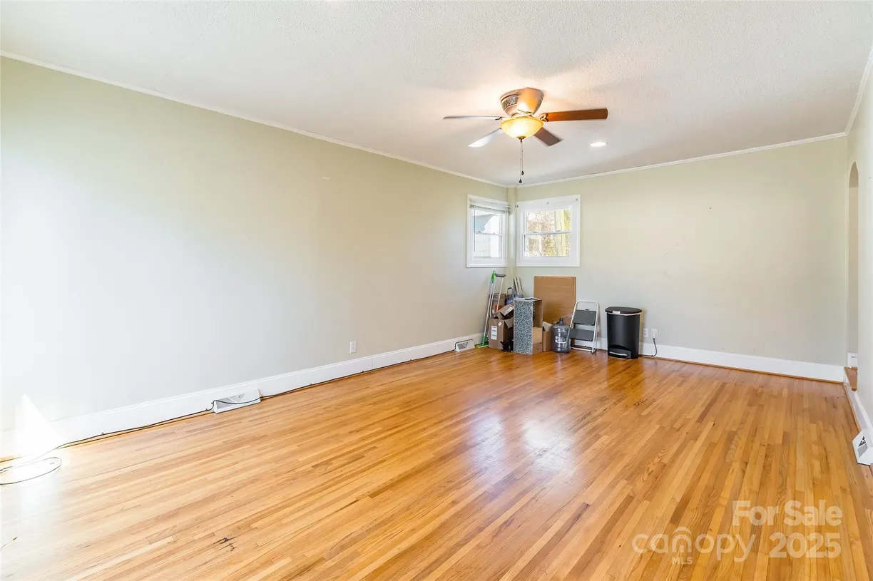 Charlotte Real Estate | View 549 Spring Street | Listing