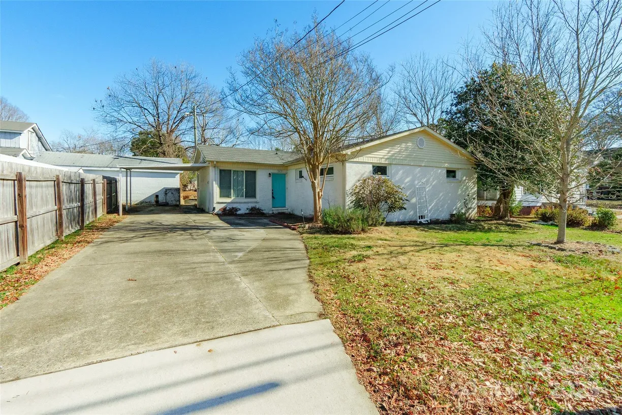 Charlotte Real Estate | View 549 Spring Street | 3 Beds, 2 Baths