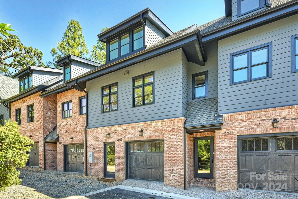 Charlotte Real Estate | View 2023 Thurmond Place, 14 | 3 Beds, 3 Baths
