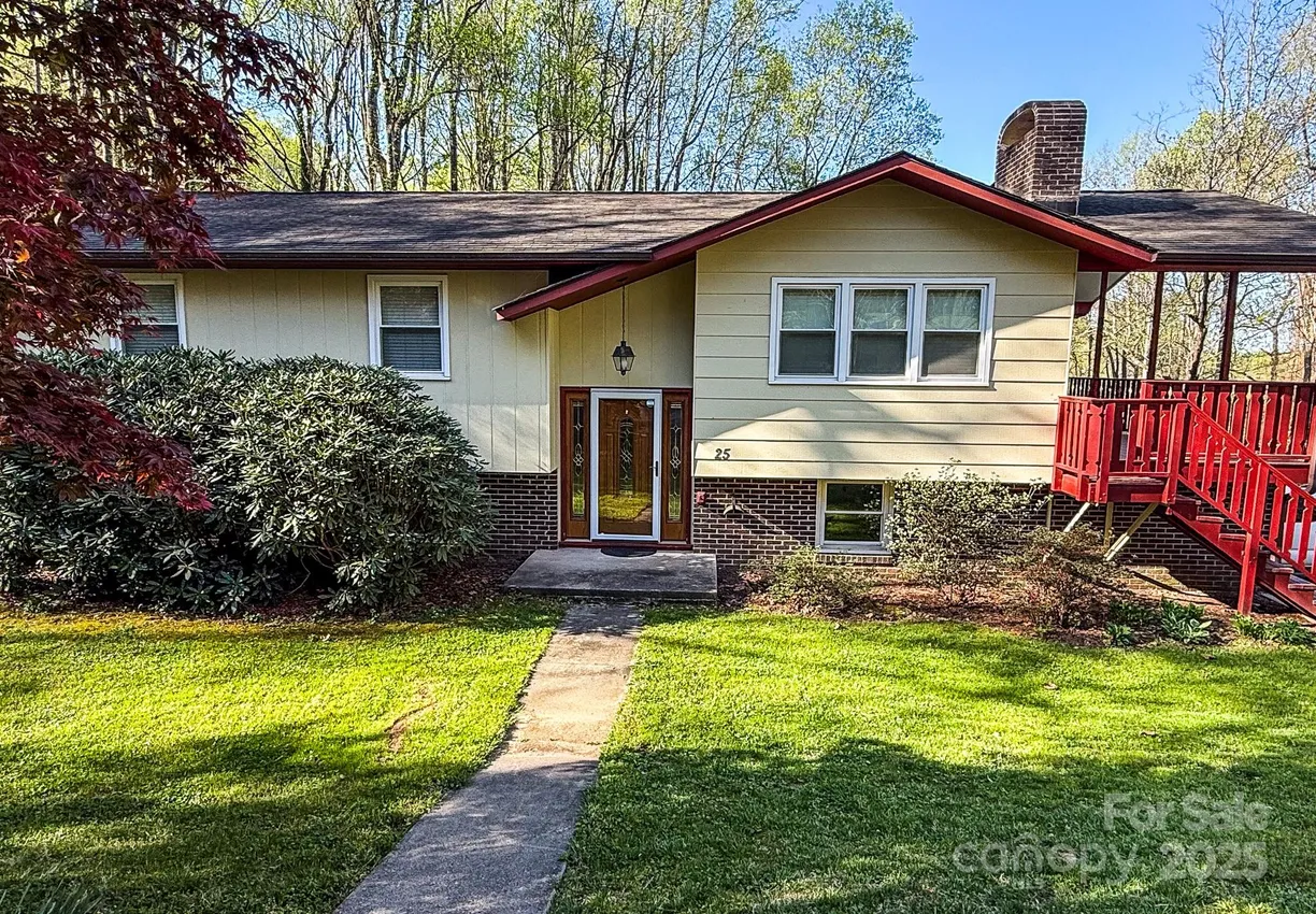 Charlotte Real Estate | View 25 Pisgah Shadows Way | 3 Beds, 2 Baths