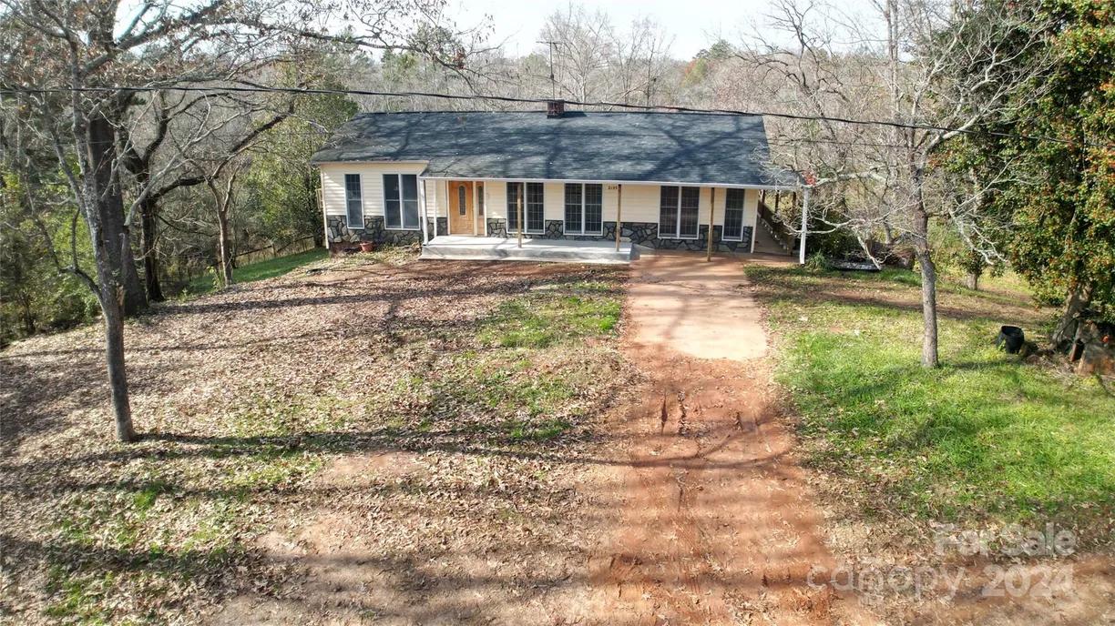 Charlotte Real Estate | View 2155 Triplett Road | Listing