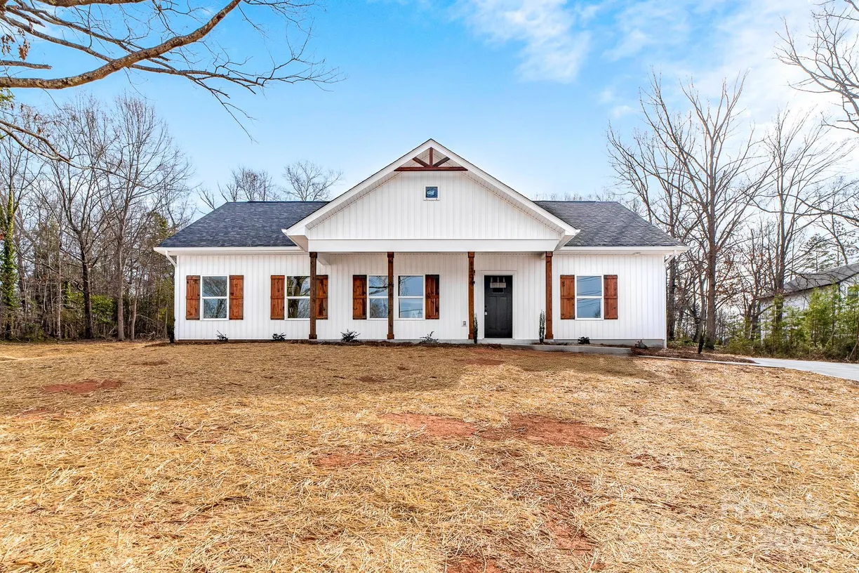 Charlotte Real Estate | View 1306 Eddie Street | 3 Beds, 2 Baths