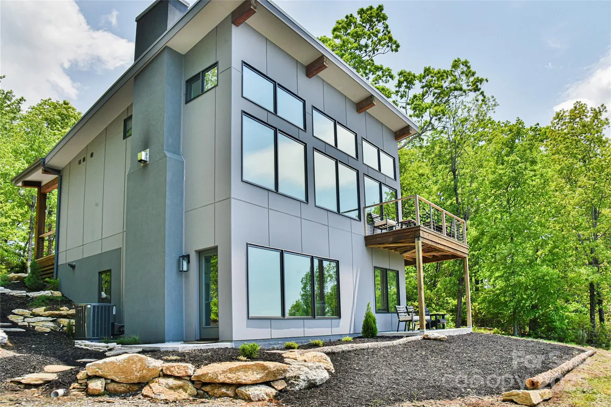 Charlotte Real Estate | View 41 High Cliffs Trail | Listing