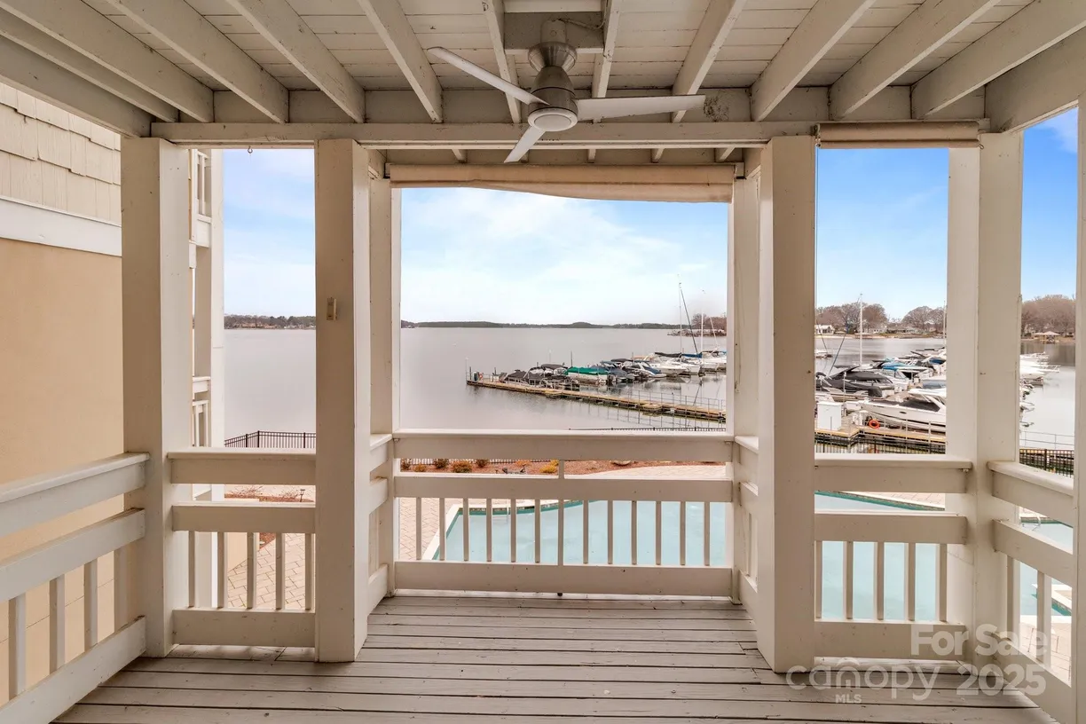 Charlotte Real Estate | View 17931 Kings Point Drive, G | Listing