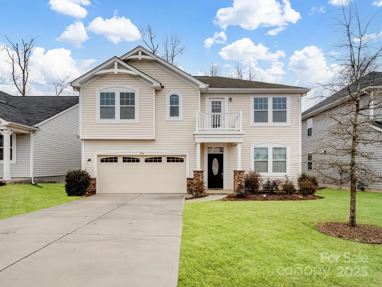 Charlotte Real Estate | View 1414 Kings Grove Drive | 3 Beds, 2 Baths