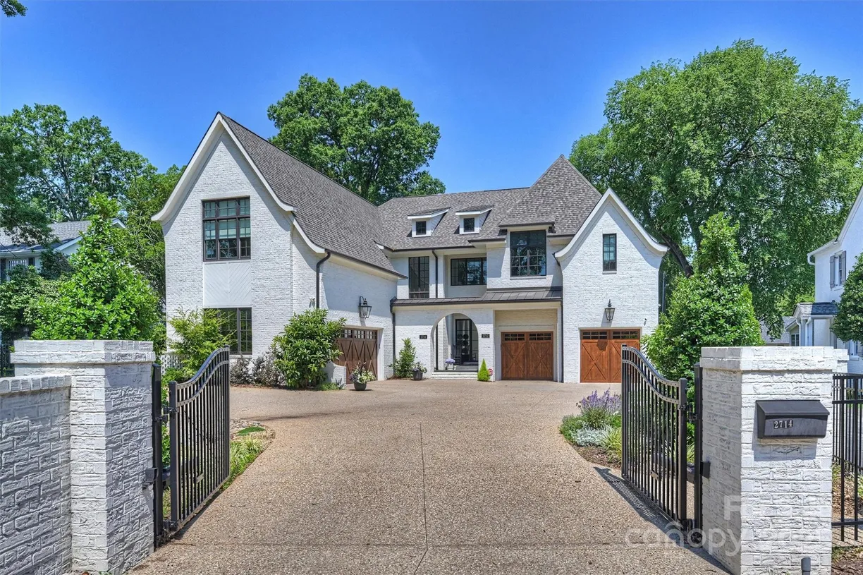 Charlotte Real Estate | View 2714 Selwyn Avenue | Listing