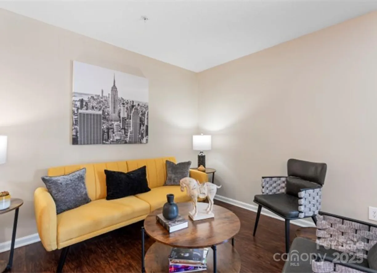 Charlotte Real Estate | View 1620 #G Arlyn Circle, G | 3 Beds, 2 Baths