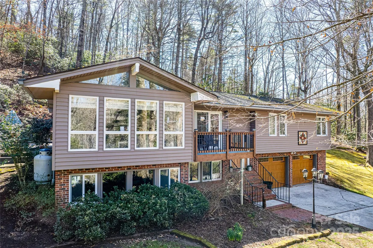 Charlotte Real Estate | View 40 Lochencove Ridge Road | Listing