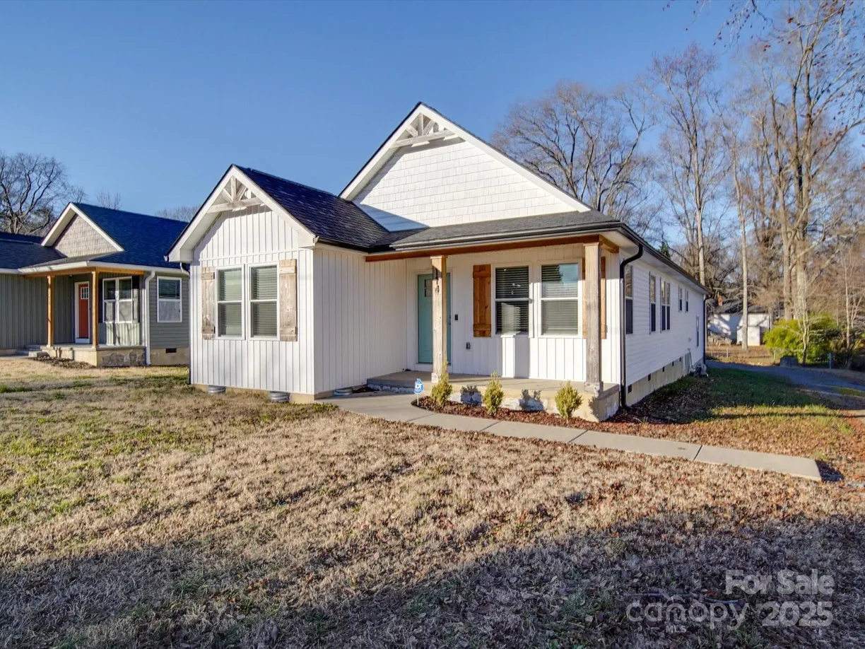 Charlotte Real Estate | View 114 W Lee Avenue | Listing