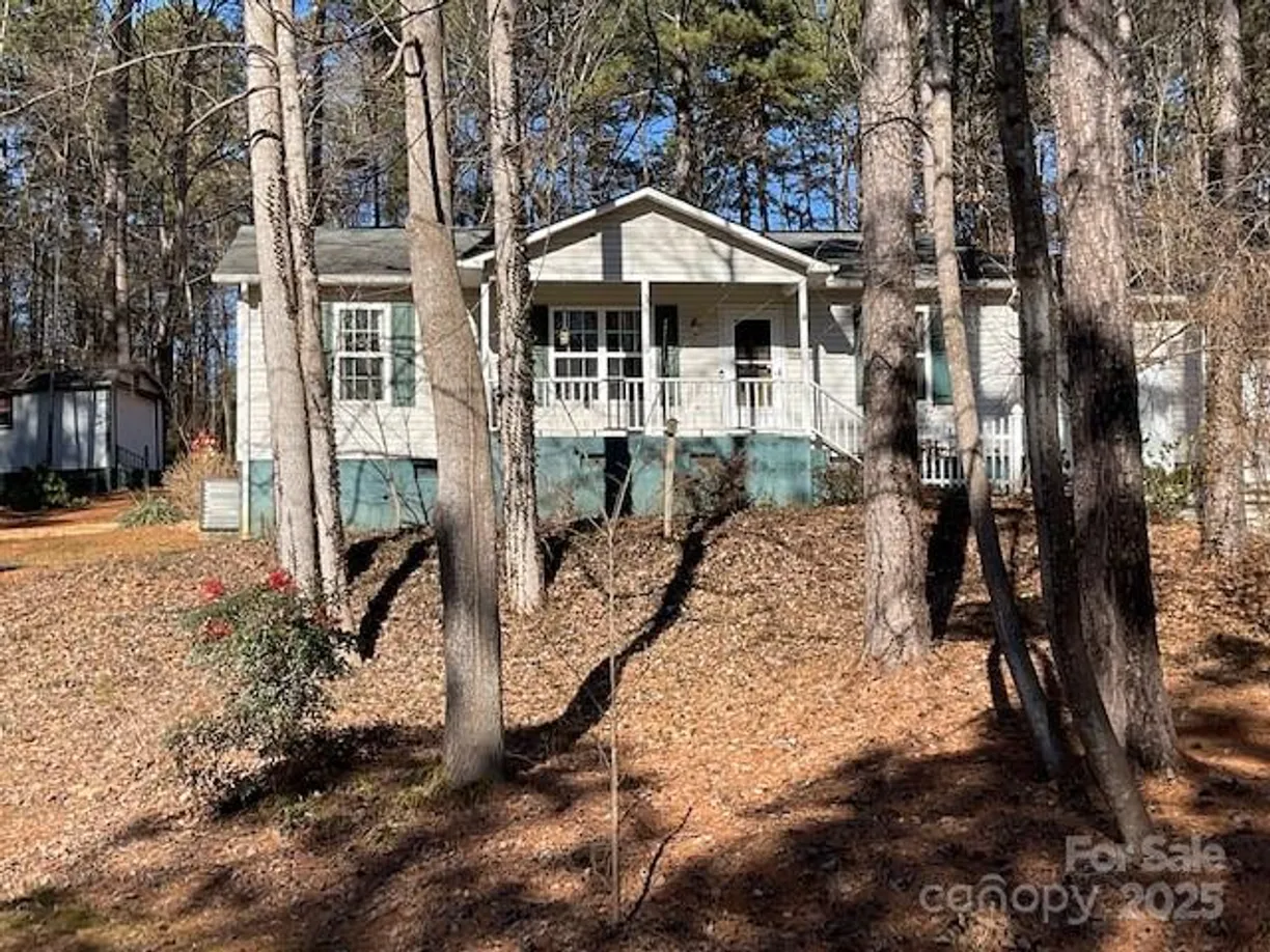 Charlotte Real Estate | View 119 Creek View Road | Listing