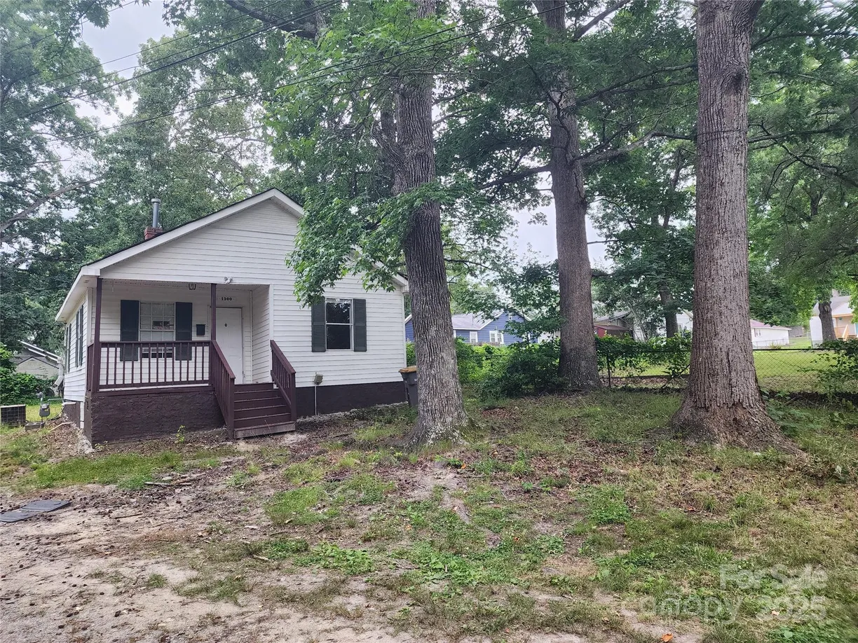 Charlotte Real Estate | View 1300 Brookdale Street | 2 Beds, 1 Bath