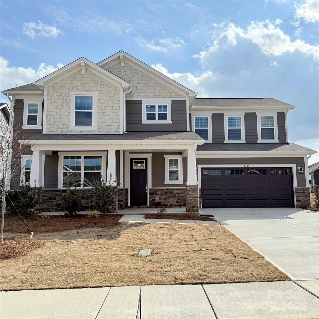 Charlotte Real Estate | View 1709 Honey Trail | 4 Beds, 3 Baths