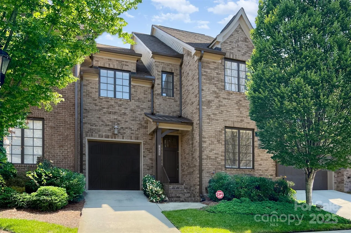 Charlotte Real Estate | View 6411 Aldworth Lane | 3 Beds, 2 Baths