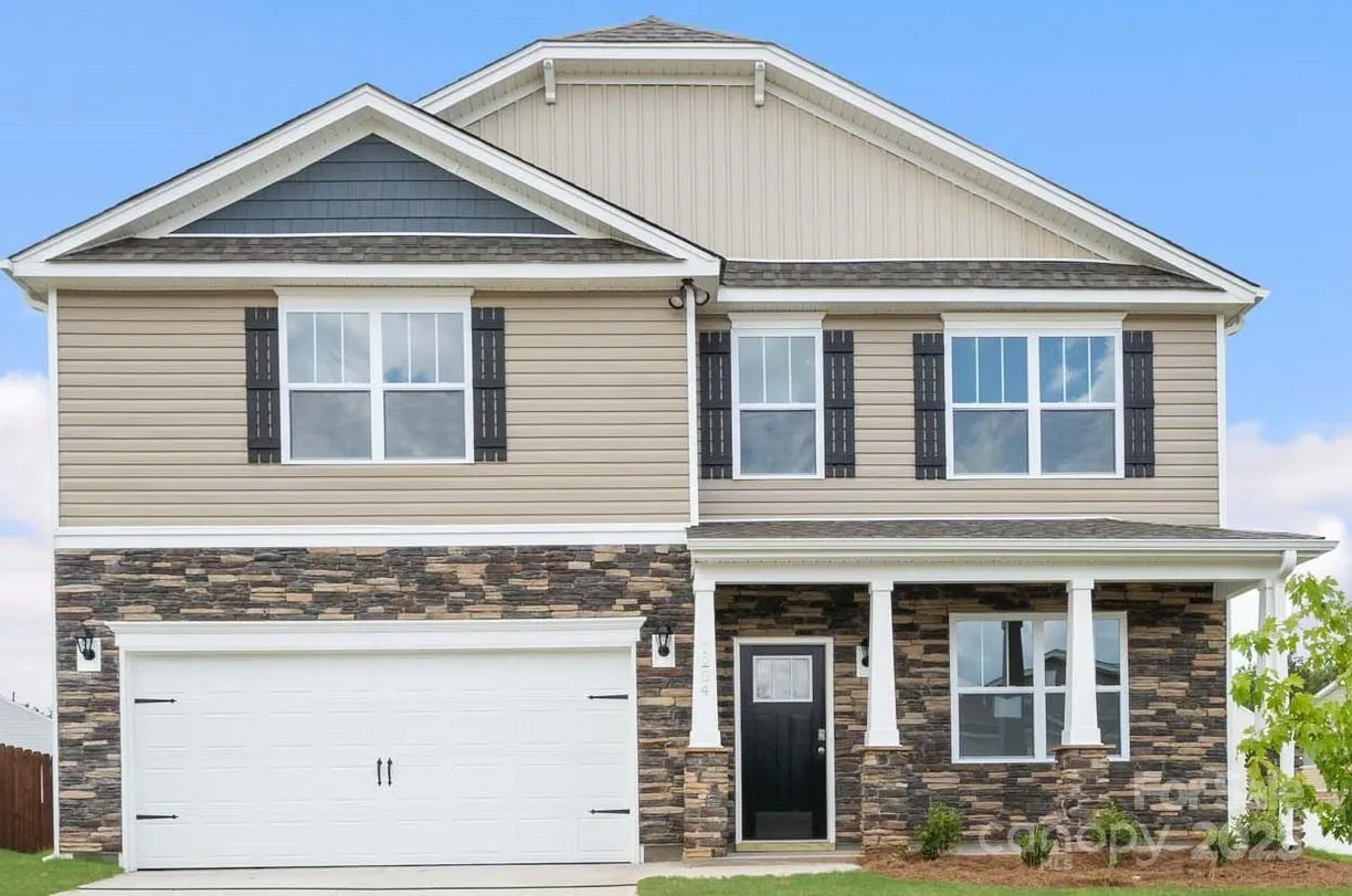 Charlotte Real Estate | View 3917 Coleman Drive | 4 Beds, 2 Baths