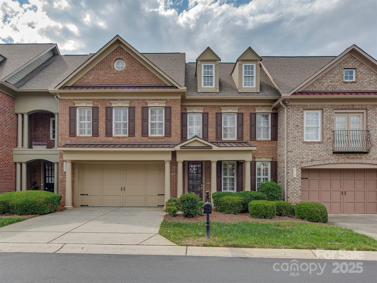 Charlotte Real Estate | View 11756 Easthampton Circle | 3 Beds, 3 Baths