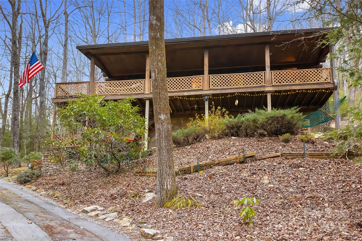 Charlotte Real Estate | View 34 Rainbow Lake Circle | Listing