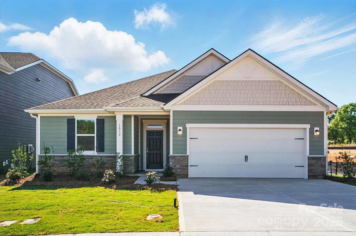 Charlotte Real Estate | View 1012 Farm Branch Court | 4 Beds, 2 Baths
